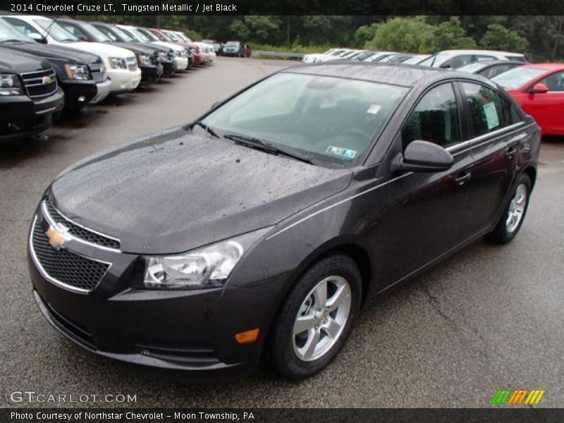 Tungsten Metallic / Jet Black 2014 Chevrolet Cruze LT