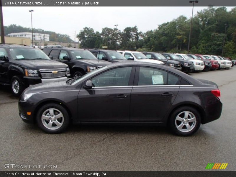 Tungsten Metallic / Jet Black 2014 Chevrolet Cruze LT