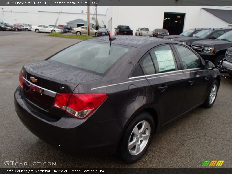 Tungsten Metallic / Jet Black 2014 Chevrolet Cruze LT