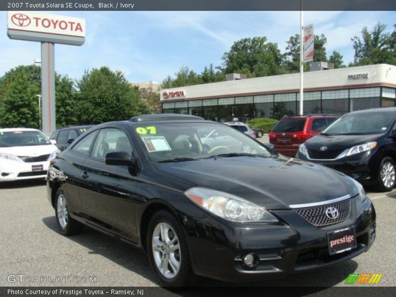 Black / Ivory 2007 Toyota Solara SE Coupe