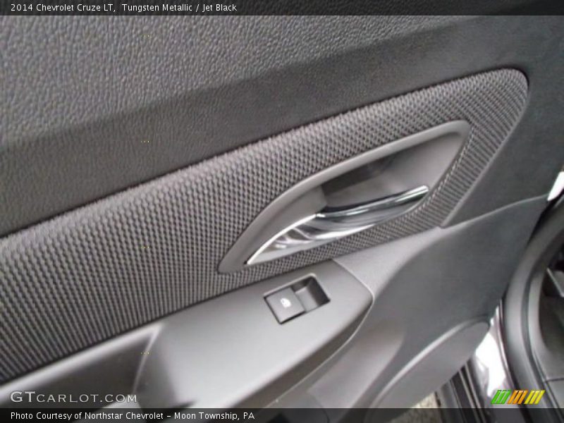 Tungsten Metallic / Jet Black 2014 Chevrolet Cruze LT