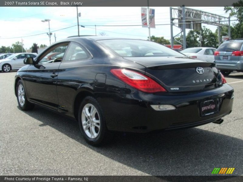 Black / Ivory 2007 Toyota Solara SE Coupe