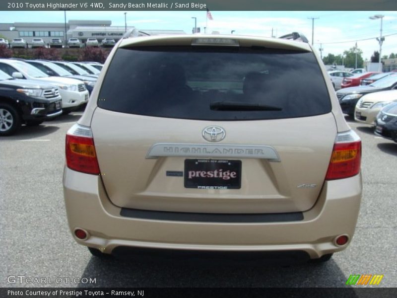Sandy Beach Metallic / Sand Beige 2010 Toyota Highlander V6 4WD