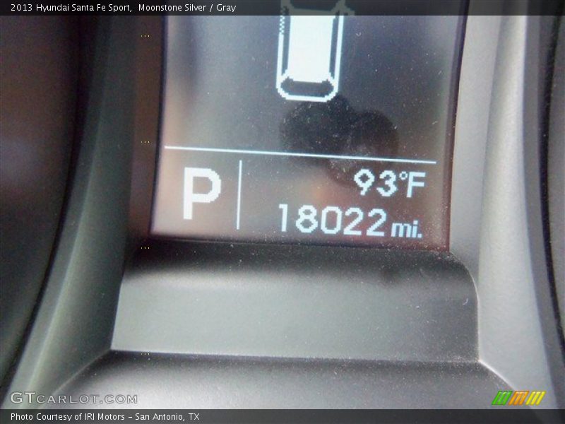 Moonstone Silver / Gray 2013 Hyundai Santa Fe Sport