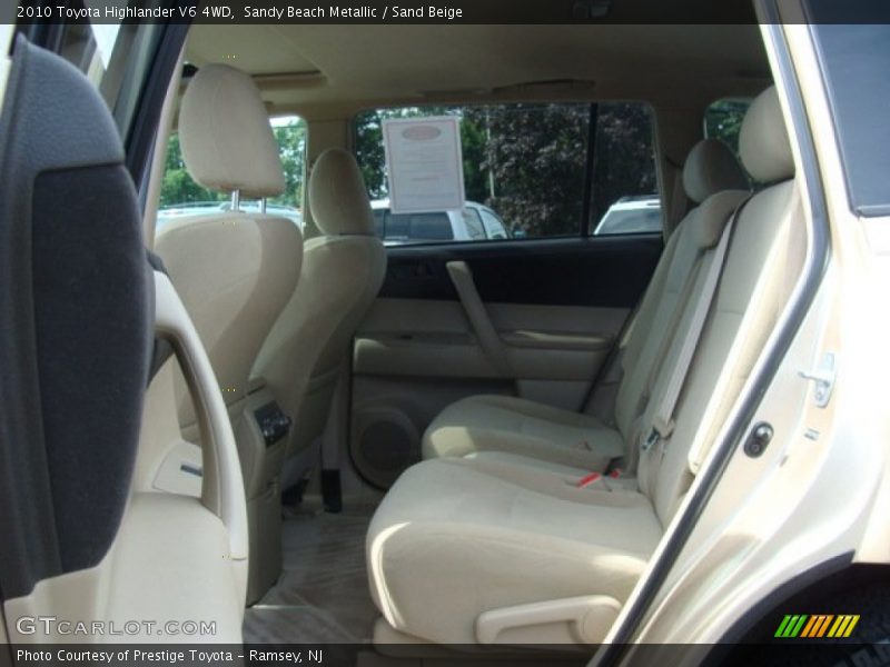 Sandy Beach Metallic / Sand Beige 2010 Toyota Highlander V6 4WD