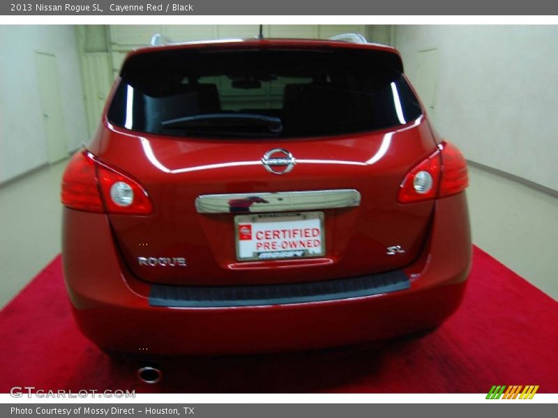 Cayenne Red / Black 2013 Nissan Rogue SL