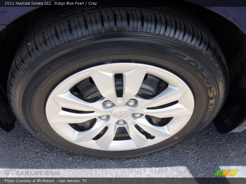 Indigo Blue Pearl / Gray 2011 Hyundai Sonata GLS