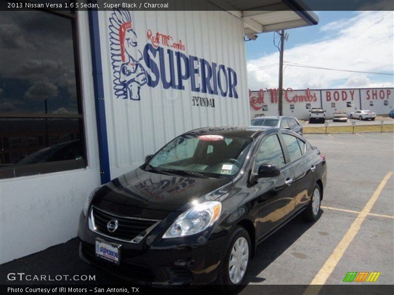 Super Black / Charcoal 2013 Nissan Versa 1.6 S Sedan