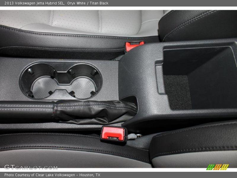 Oryx White / Titan Black 2013 Volkswagen Jetta Hybrid SEL