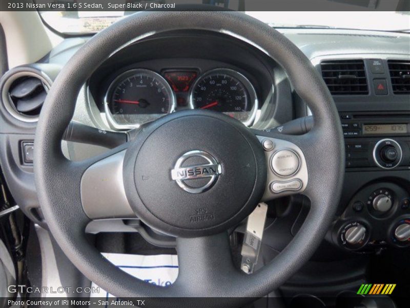 Super Black / Charcoal 2013 Nissan Versa 1.6 S Sedan