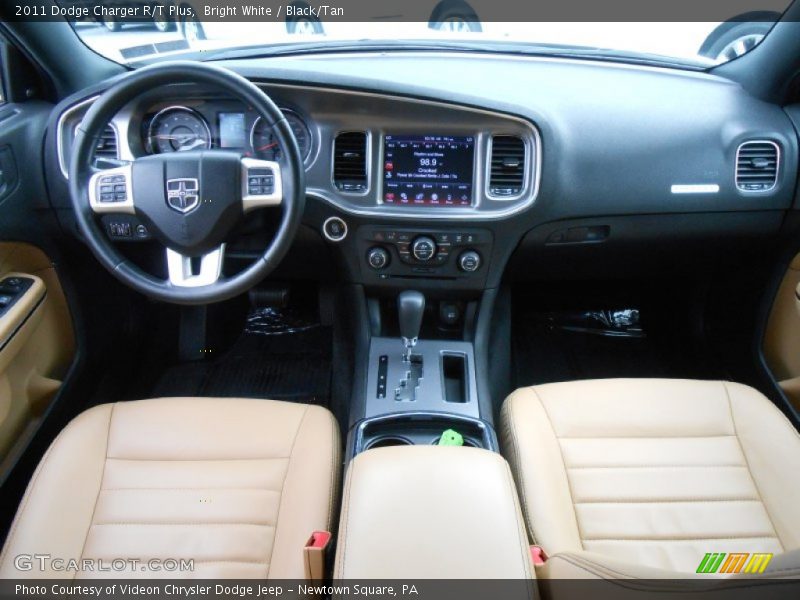 Bright White / Black/Tan 2011 Dodge Charger R/T Plus