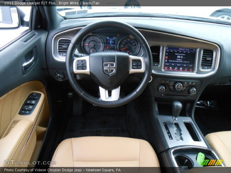 Bright White / Black/Tan 2011 Dodge Charger R/T Plus