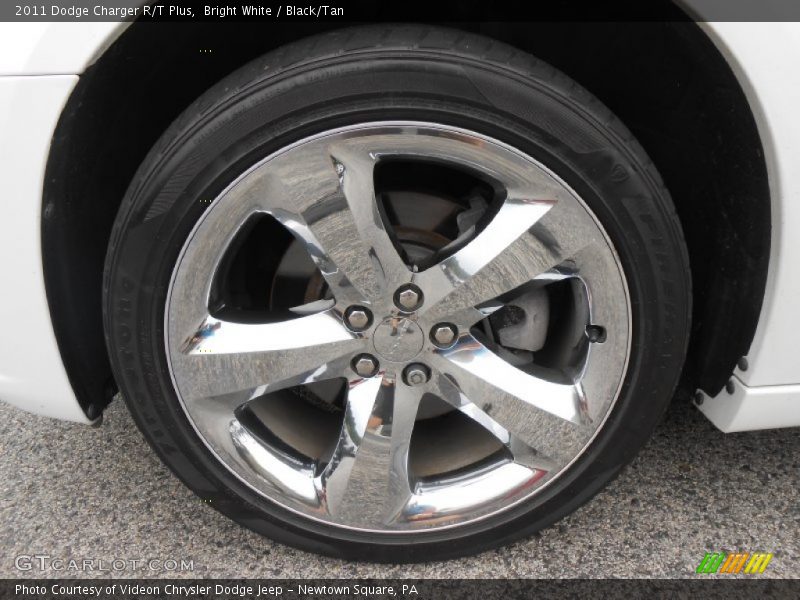 Bright White / Black/Tan 2011 Dodge Charger R/T Plus
