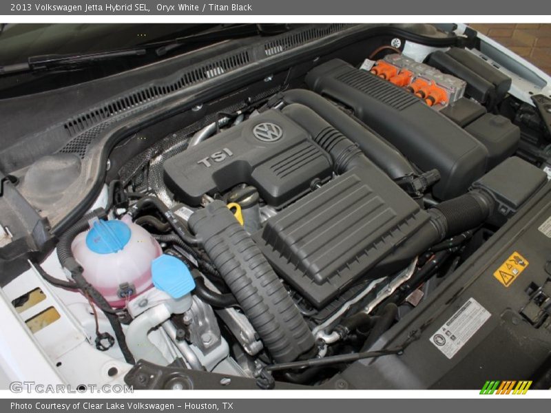 Oryx White / Titan Black 2013 Volkswagen Jetta Hybrid SEL
