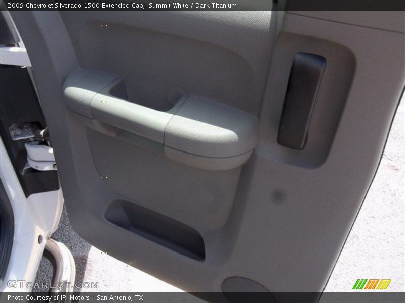 Summit White / Dark Titanium 2009 Chevrolet Silverado 1500 Extended Cab