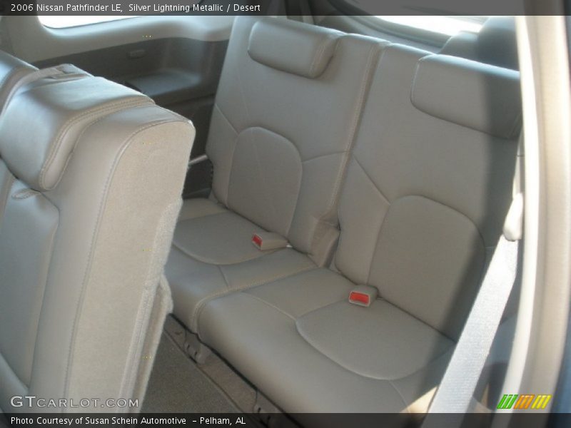 Silver Lightning Metallic / Desert 2006 Nissan Pathfinder LE