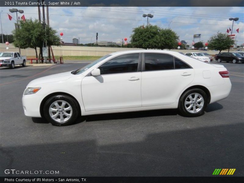 Super White / Ash 2011 Toyota Camry LE