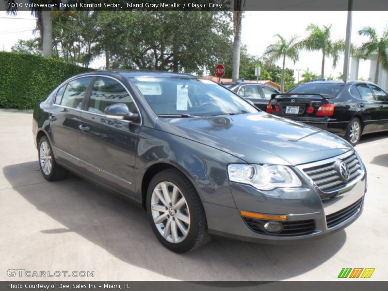 Island Gray Metallic / Classic Gray 2010 Volkswagen Passat Komfort Sedan