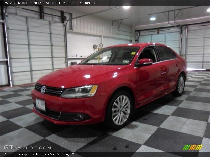 Tornado Red / Titan Black 2012 Volkswagen Jetta SEL Sedan