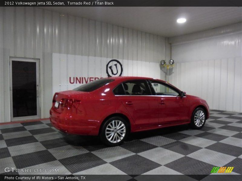 Tornado Red / Titan Black 2012 Volkswagen Jetta SEL Sedan