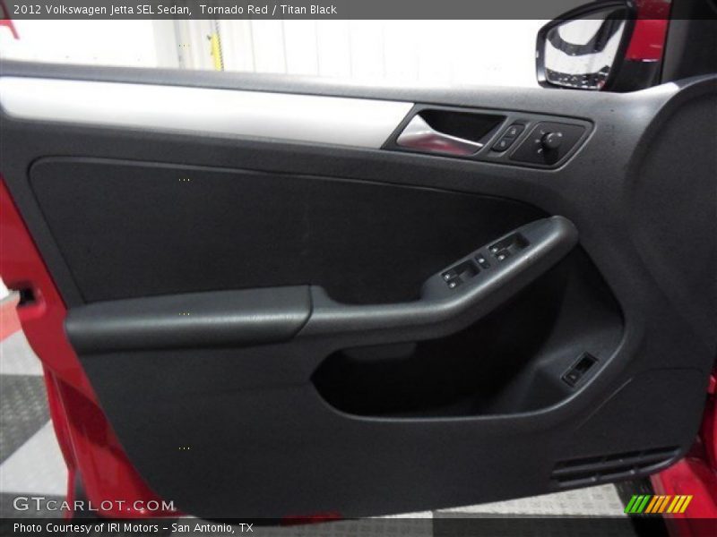 Tornado Red / Titan Black 2012 Volkswagen Jetta SEL Sedan