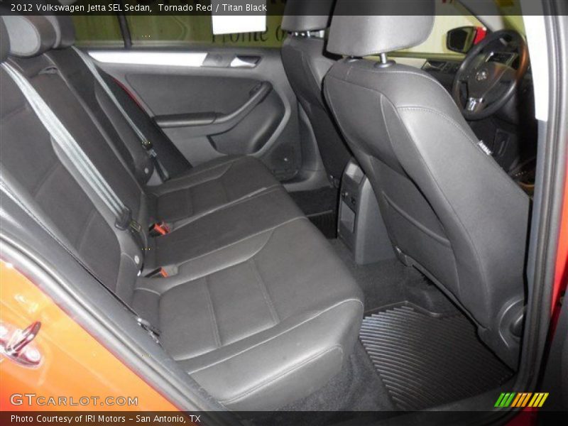 Tornado Red / Titan Black 2012 Volkswagen Jetta SEL Sedan