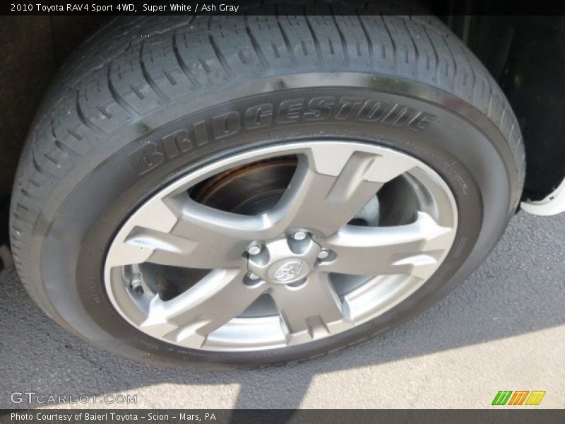 Super White / Ash Gray 2010 Toyota RAV4 Sport 4WD