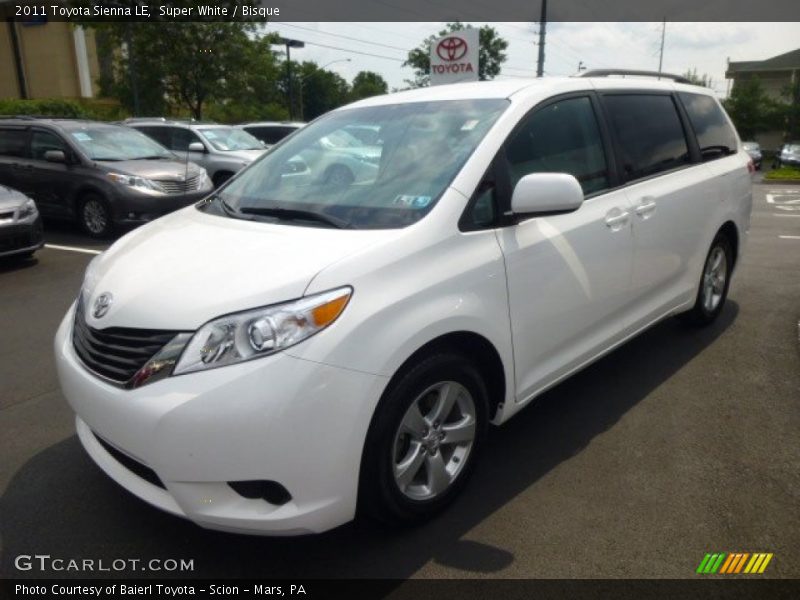 Super White / Bisque 2011 Toyota Sienna LE