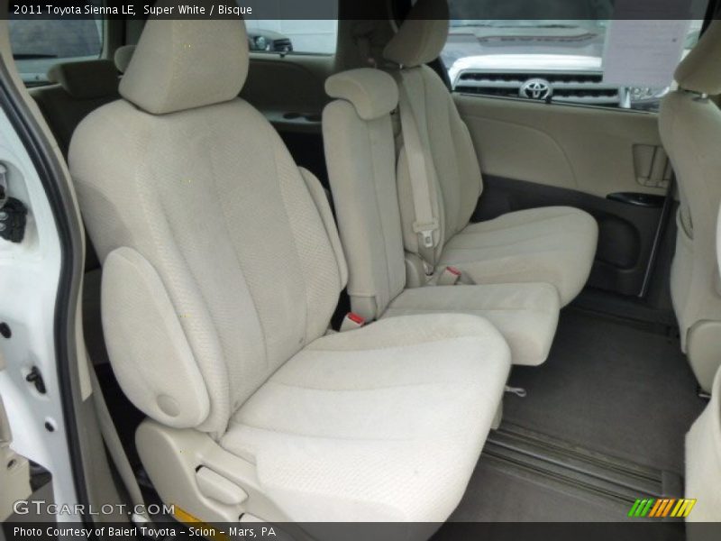 Super White / Bisque 2011 Toyota Sienna LE