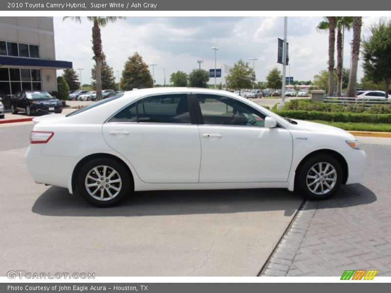 Super White / Ash Gray 2010 Toyota Camry Hybrid