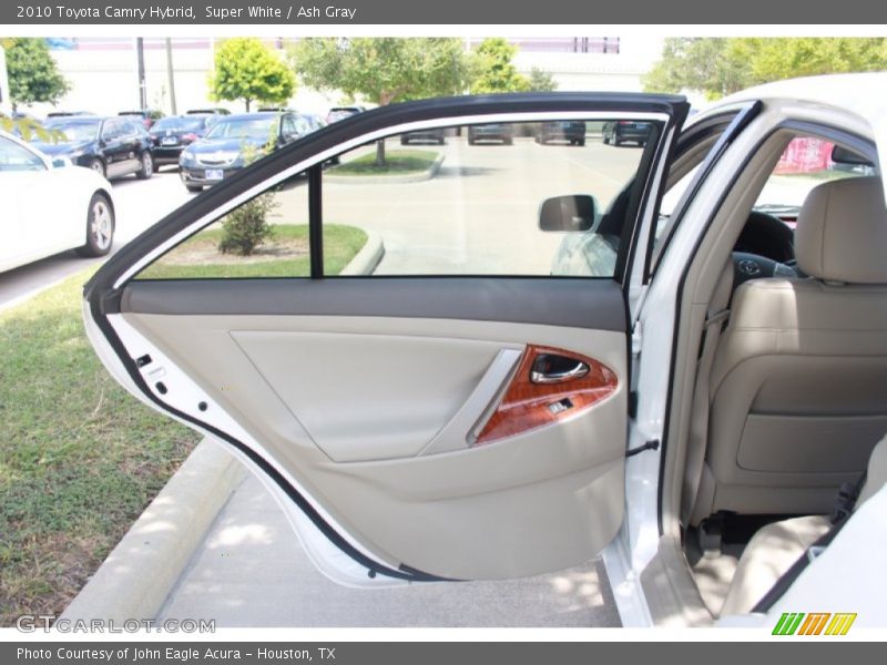 Super White / Ash Gray 2010 Toyota Camry Hybrid