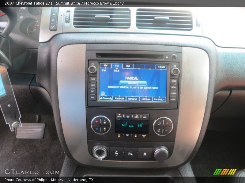 Controls of 2007 Tahoe Z71