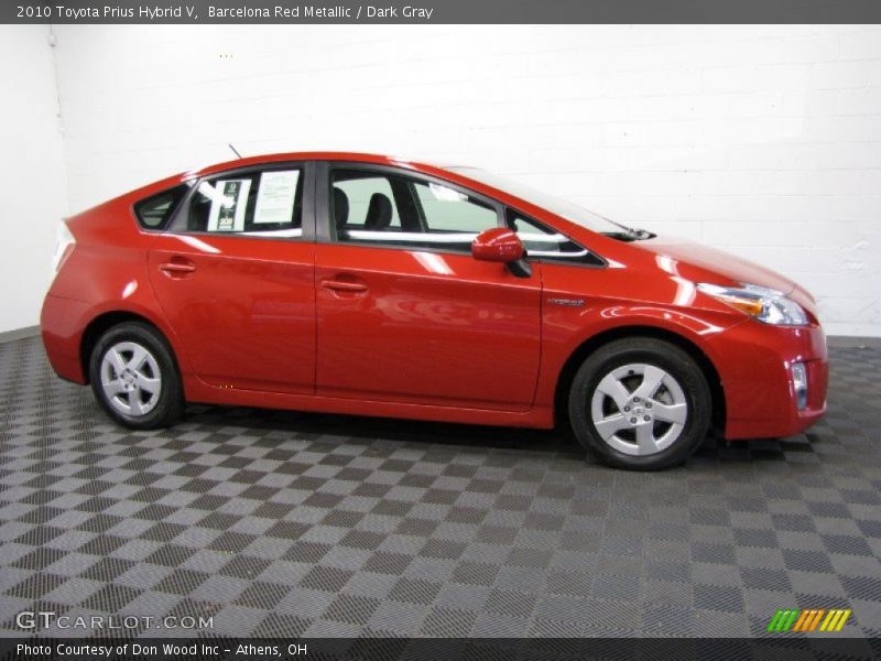 Barcelona Red Metallic / Dark Gray 2010 Toyota Prius Hybrid V
