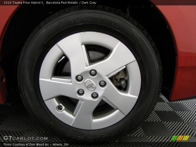 Barcelona Red Metallic / Dark Gray 2010 Toyota Prius Hybrid V