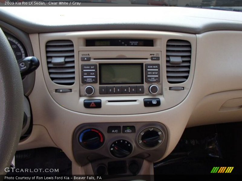 Clear White / Gray 2009 Kia Rio LX Sedan