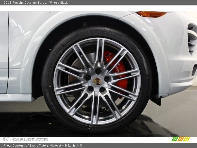 White / Black 2013 Porsche Cayenne Turbo