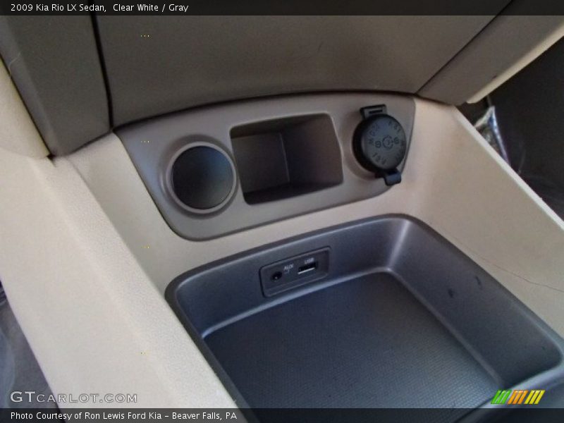 Clear White / Gray 2009 Kia Rio LX Sedan