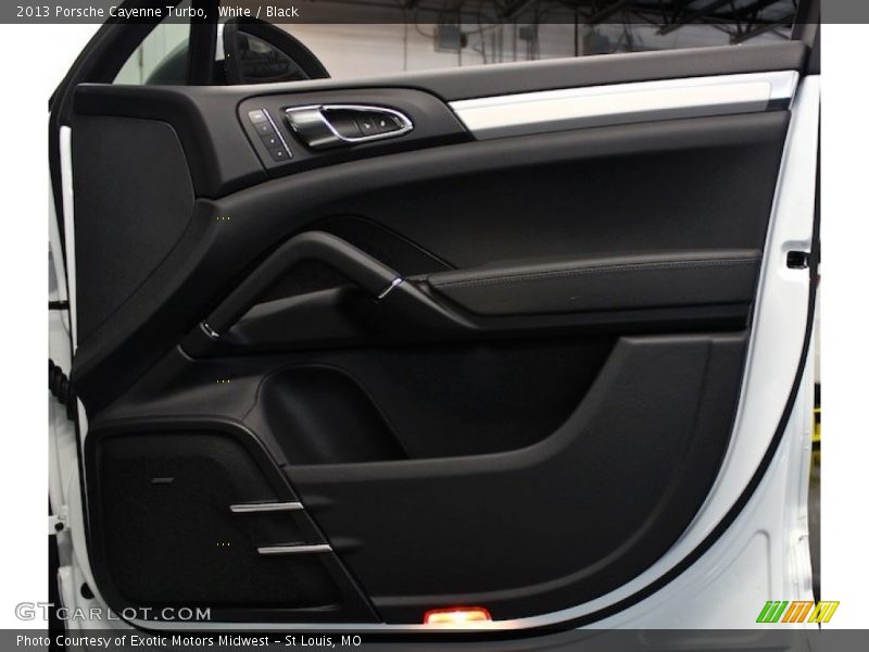 White / Black 2013 Porsche Cayenne Turbo