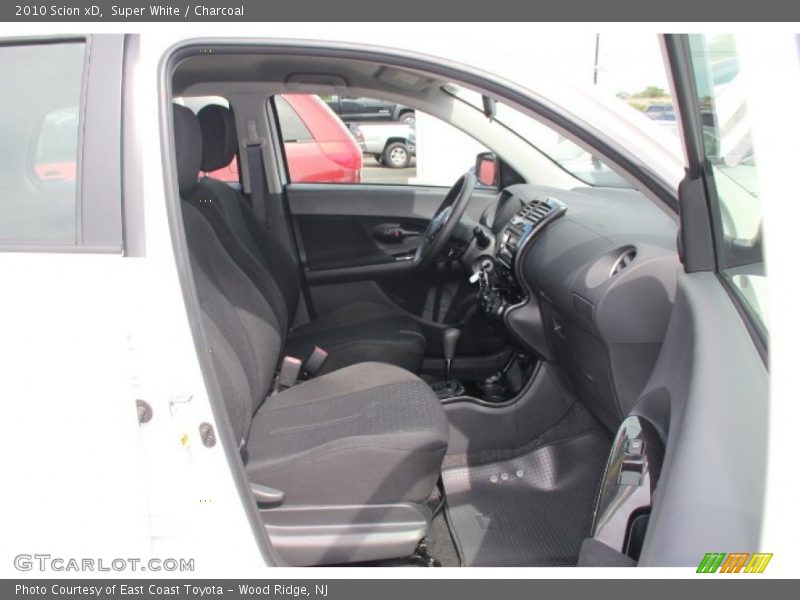Super White / Charcoal 2010 Scion xD