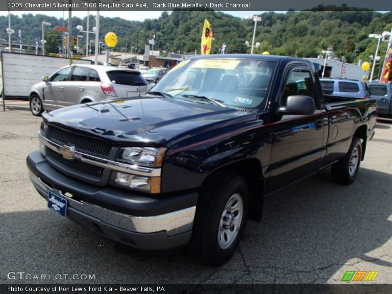 Dark Blue Metallic / Dark Charcoal 2005 Chevrolet Silverado 1500 Regular Cab 4x4