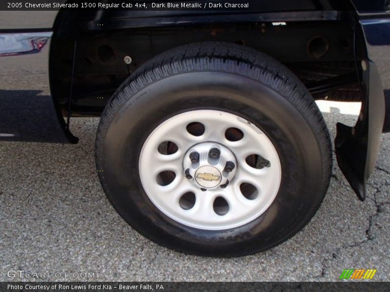 Dark Blue Metallic / Dark Charcoal 2005 Chevrolet Silverado 1500 Regular Cab 4x4