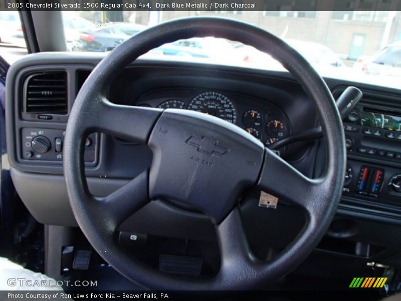 Dark Blue Metallic / Dark Charcoal 2005 Chevrolet Silverado 1500 Regular Cab 4x4
