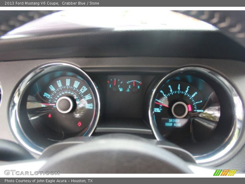  2013 Mustang V6 Coupe V6 Coupe Gauges