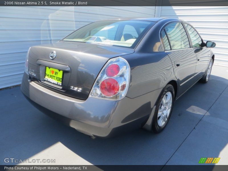 Smoke Metallic / Blond 2006 Nissan Altima 2.5 S
