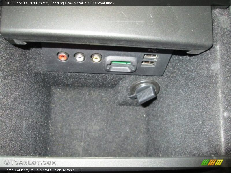 Sterling Gray Metallic / Charcoal Black 2013 Ford Taurus Limited