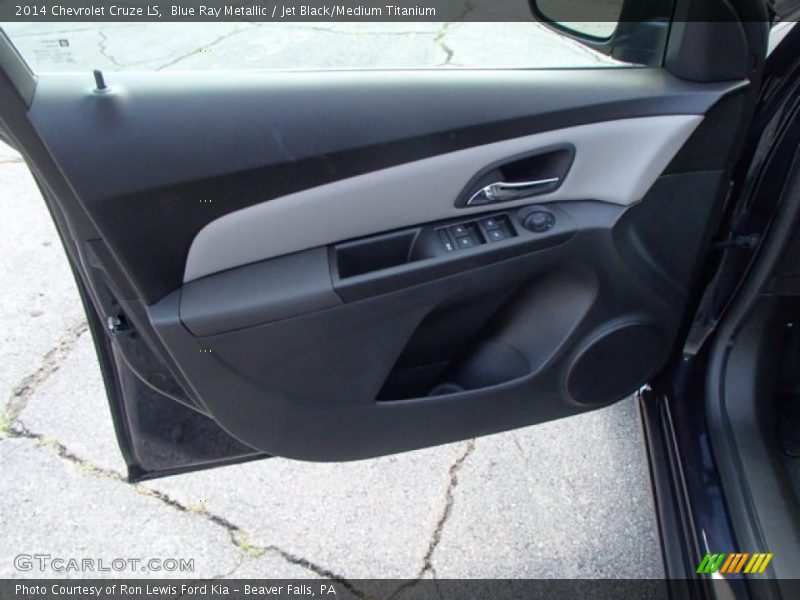 Blue Ray Metallic / Jet Black/Medium Titanium 2014 Chevrolet Cruze LS