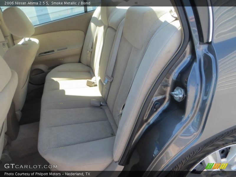 Smoke Metallic / Blond 2006 Nissan Altima 2.5 S