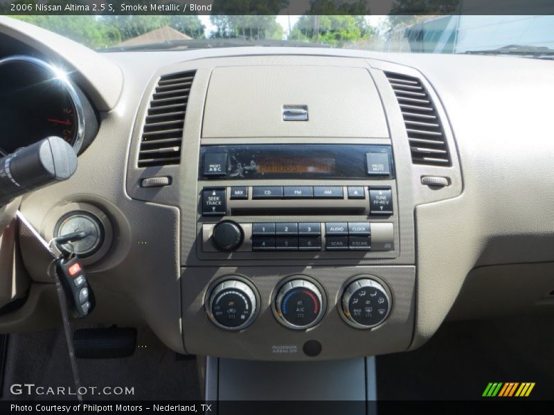 Smoke Metallic / Blond 2006 Nissan Altima 2.5 S