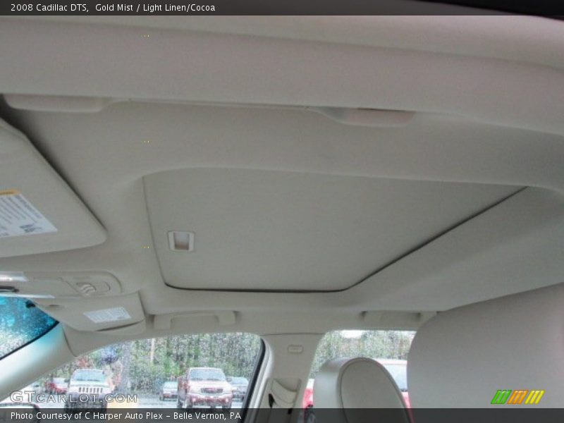 Gold Mist / Light Linen/Cocoa 2008 Cadillac DTS