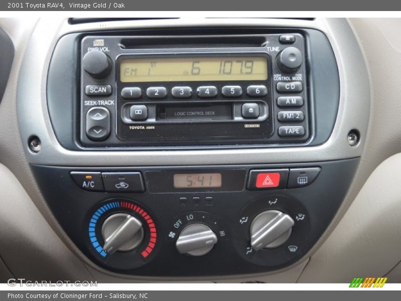 Audio System of 2001 RAV4 